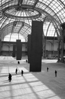 Monumenta 2008, Richard Serra dans la nef du grand palais, Promenade