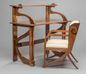 Frederico Tesio (1869-1954), Bureau et Fauteuil, 1898 Chêne marqueté d’ébène © Musée d’Orsay, dist. RMN-Grand palais / Patrice Schmidt 